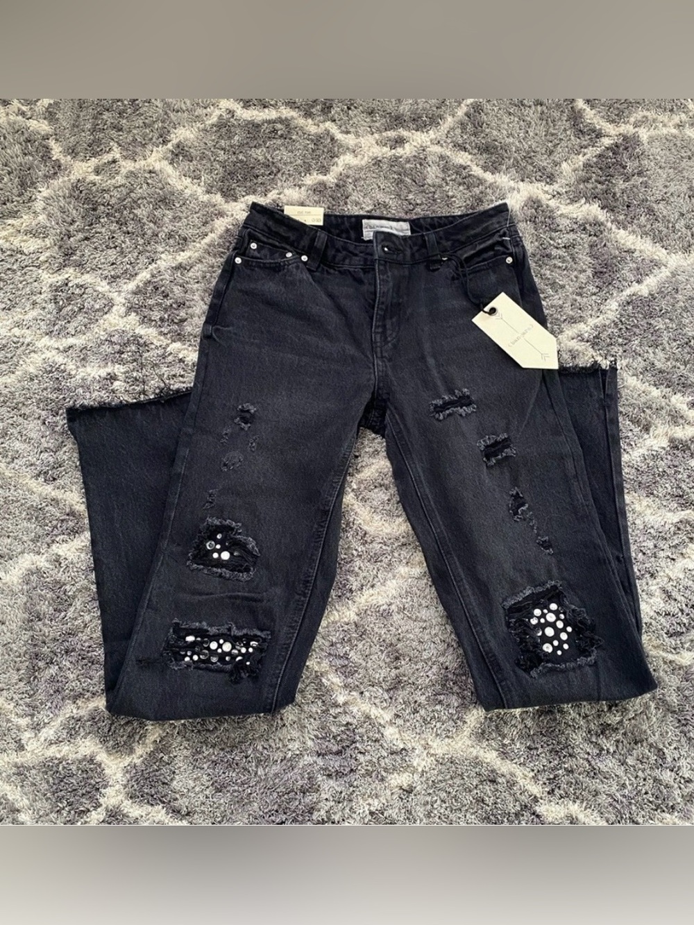 Distressed Jeans with Rhinestones